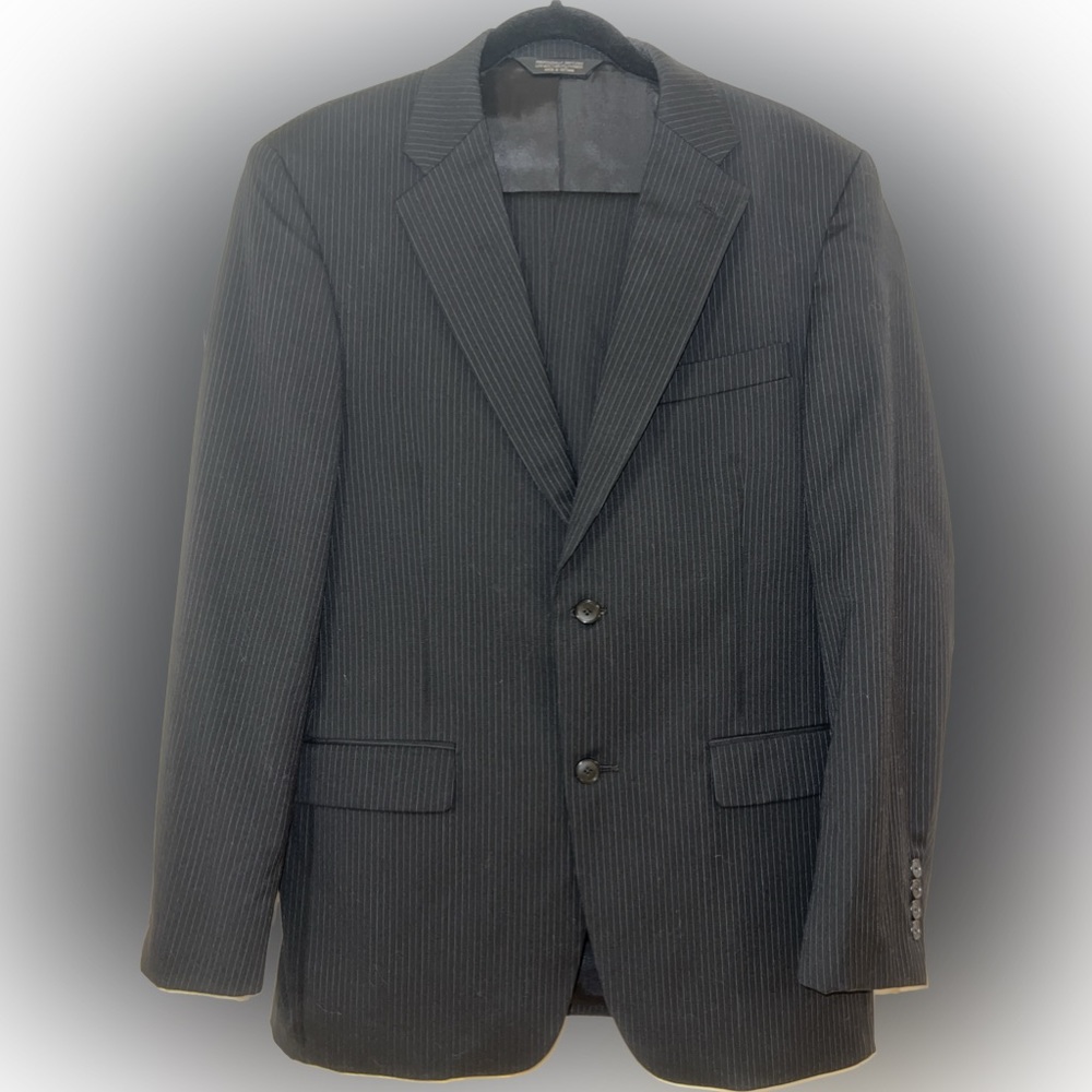 Concepts by Claiborne Pinstripe Suit Jacket 40R and Pants W32 L32